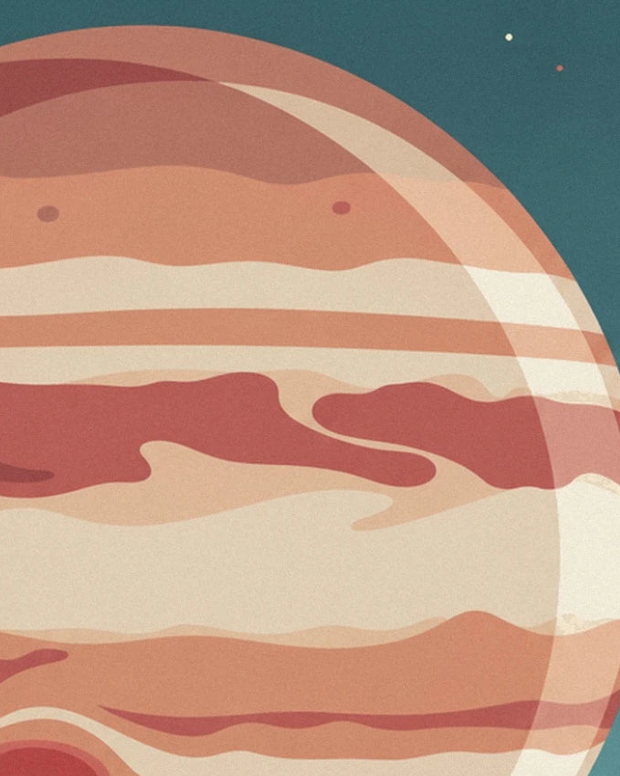 Les bandes crème, orangées et rouges de Jupiter sur le ciel bleu sombre