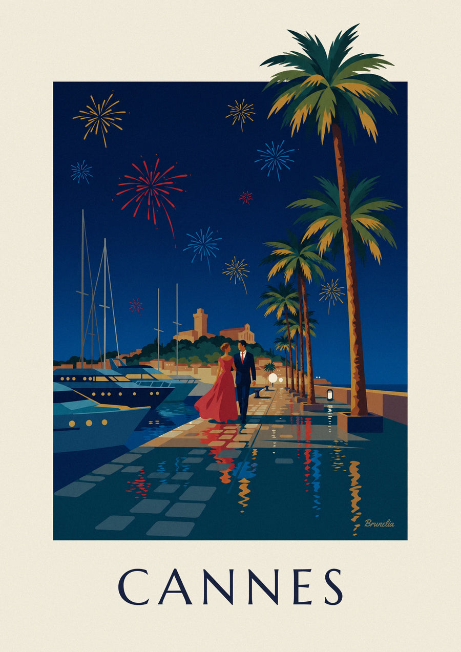 Poster stel onder de palmen van Cannes op een avond met vuurwerk