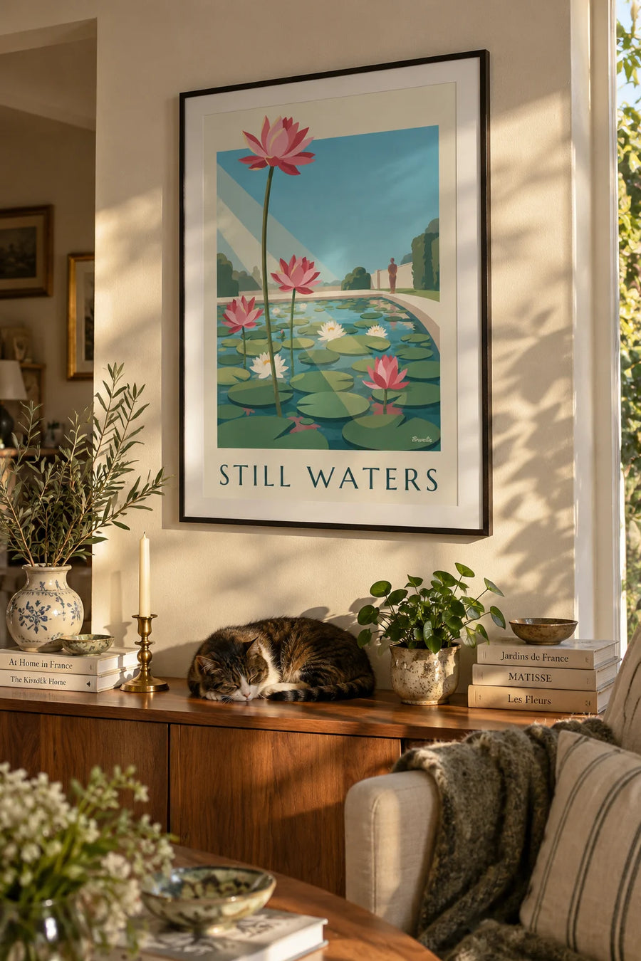 Poster vijver met waterlelies en roze lotusbloemen: ingelijst aan de muur