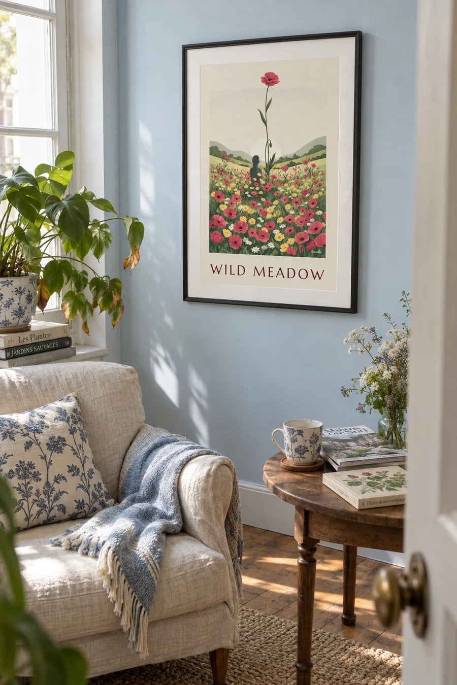 Affiche prairie de coquelicots et fleurs sauvages au soleil : encadrée au mur
