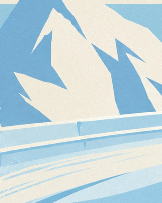 Le sommet enneigé qui domine le mur de la piste, avec les traces de lames dans la glace