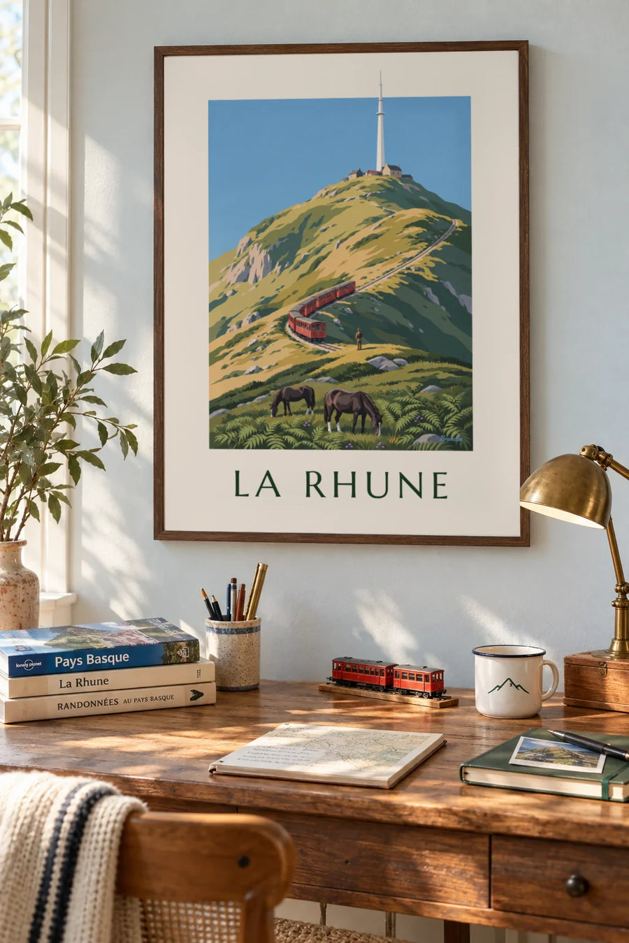 Poster treintje van La Rhune in het Baskenland: ingelijst aan de muur