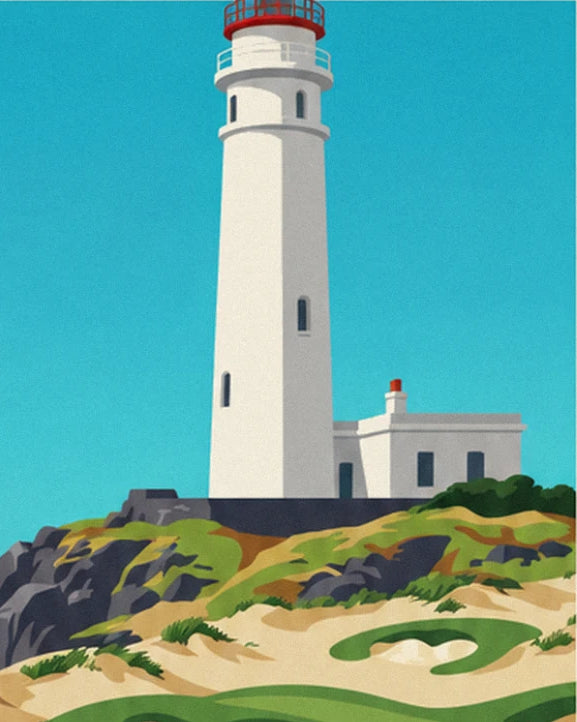 Le phare blanc à lanterne rouge perché sur les rochers, au-dessus des dunes