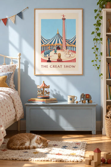 Poster van een groots circusspektakel met clown en dieren: ingelijst aan de muur