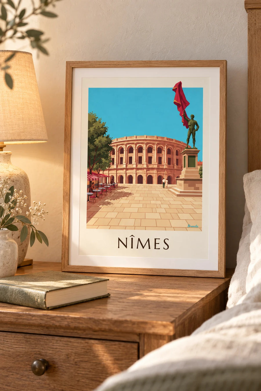 Poster Arena von Nîmes und Statue von Nimeño II an einem Feria-Tag: kleines A4-Format im Rahmen