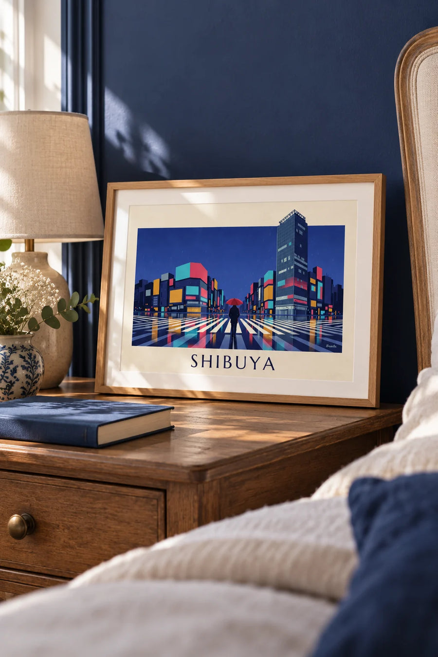 Poster van het zebrapad van Shibuya bij nacht in de regen: klein formaat A4 ingelijst