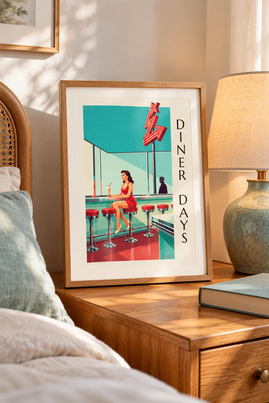 Affiche pin-up au comptoir d'un diner américain : petit format A4 encadré